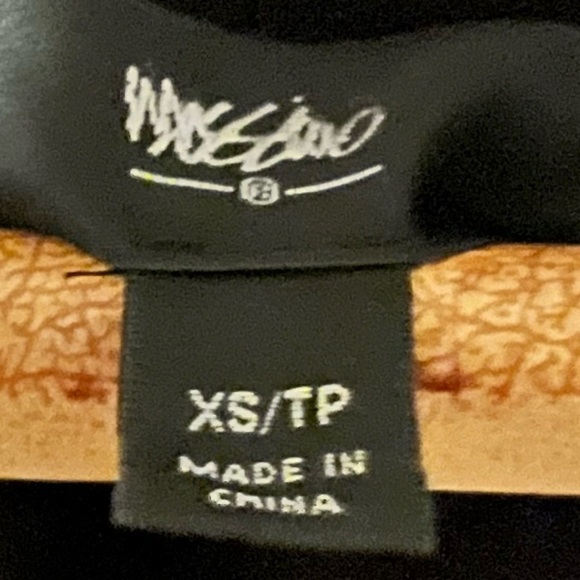 MOSSIMO Y2K PREPPY MOB WIFE WOMEN'S BLACK FAUX FUR SOFT VEST Sz.XS - Picture 3 of 5